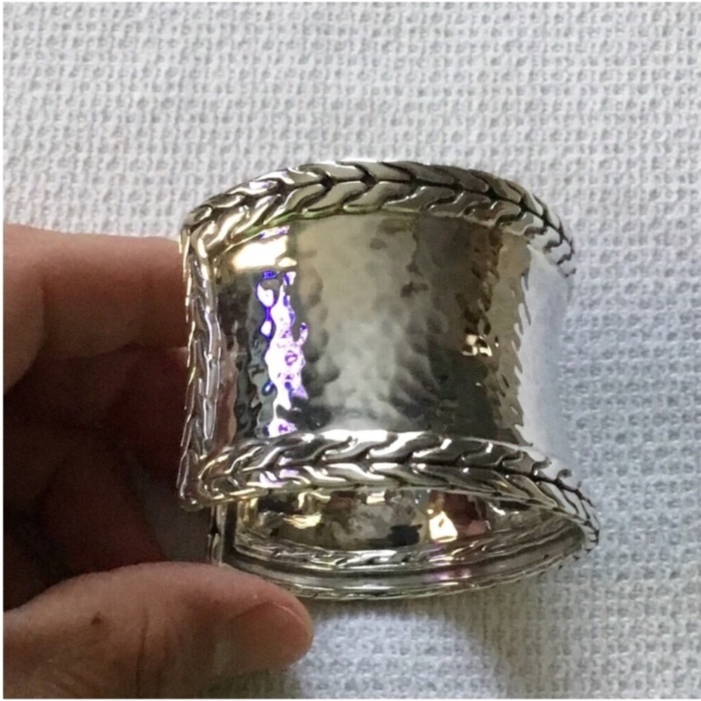 JOHN HARDY PALU WIDE CONCAVE HAMMERED CUFF BRACELET JH 925 STERLING SILVER - Picture 5 of 14